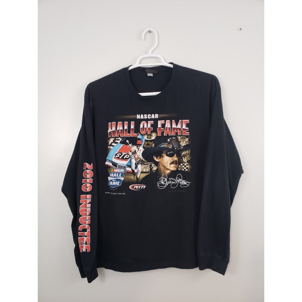 Y2K NASCAR 2010 Hall Of Fame Charlotte Richard Petty T Shirt Size XL Long Sleeve